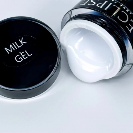 Изображение Eclipse, Камуфлирующий гель для ногтей Milk, 30 мл в интернет-магазине Цирюльник